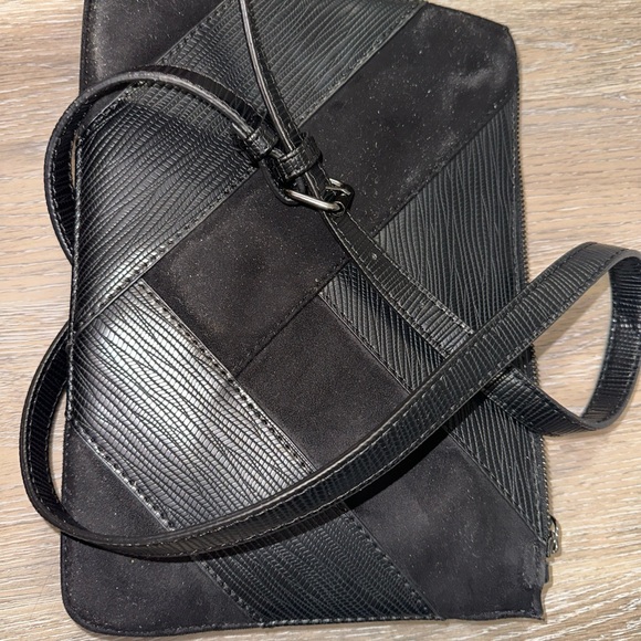 Chico's Two Tone Purse Crossbody Bag Adjustable Solid Black 8H X 11L - Picture 9 of 12